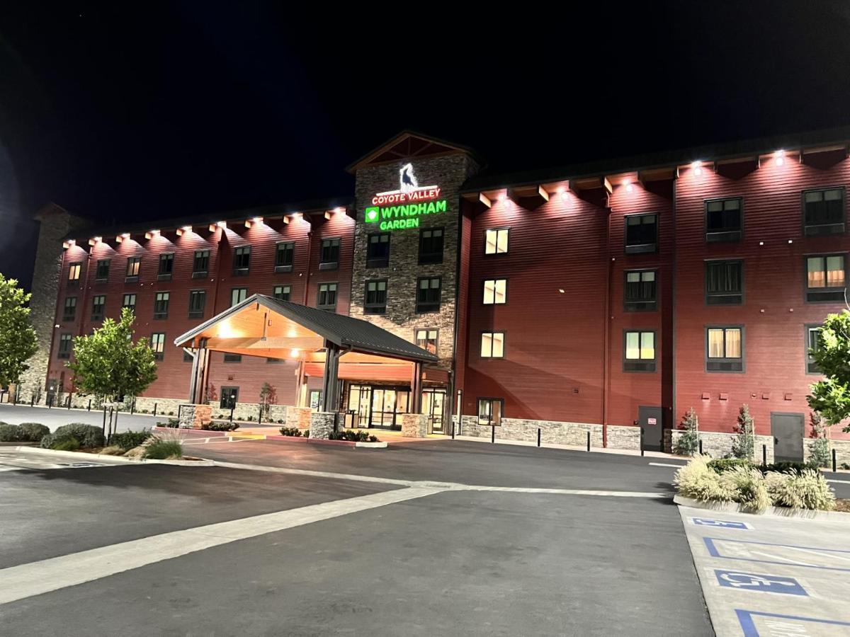 Wyndham Garden Redwood Valley - Ukiah Ngoại thất bức ảnh