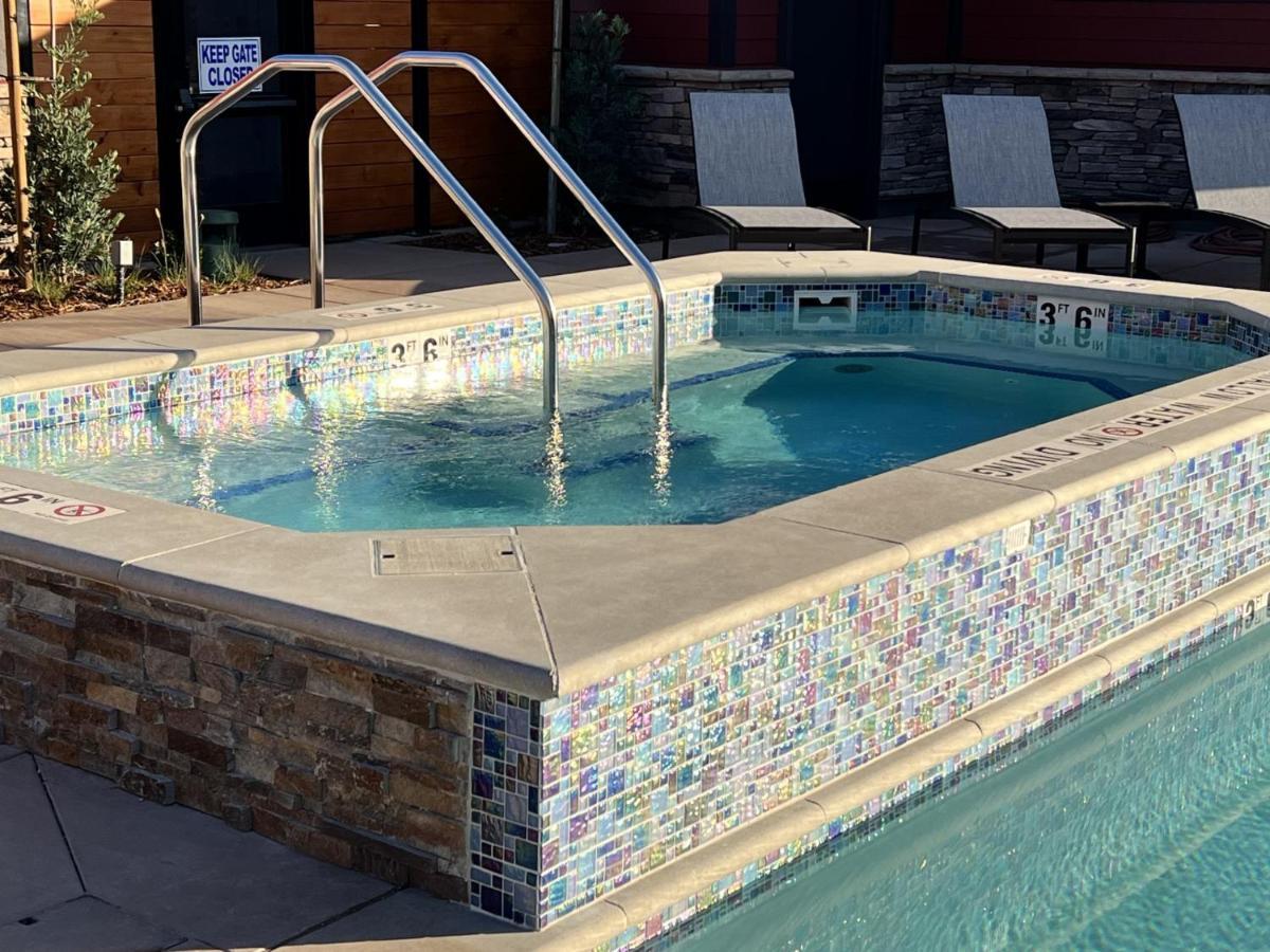 Wyndham Garden Redwood Valley - Ukiah Ngoại thất bức ảnh